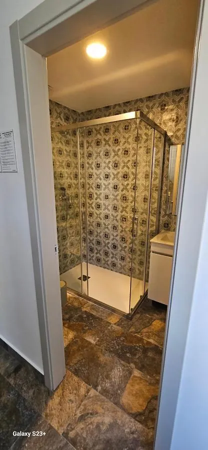 Pensión Hostal Nervion Sevilla