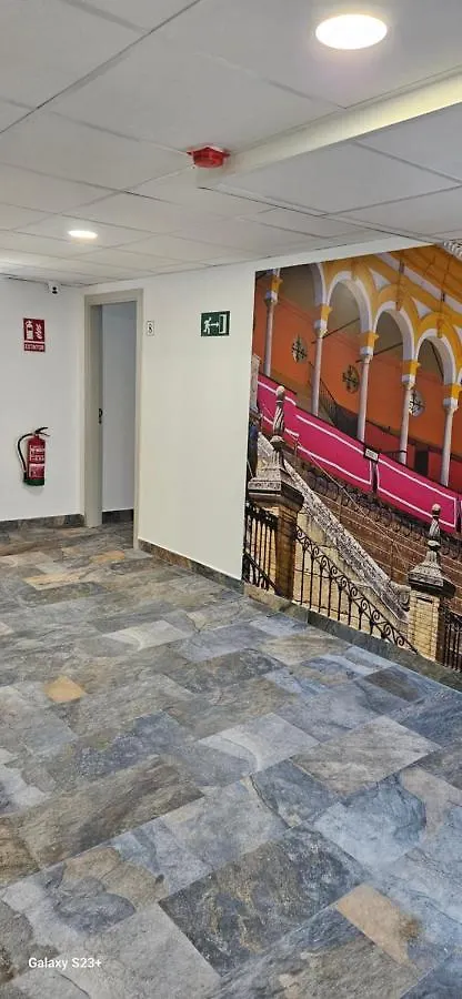 Hostal Nervion Sevilla 0*,  España